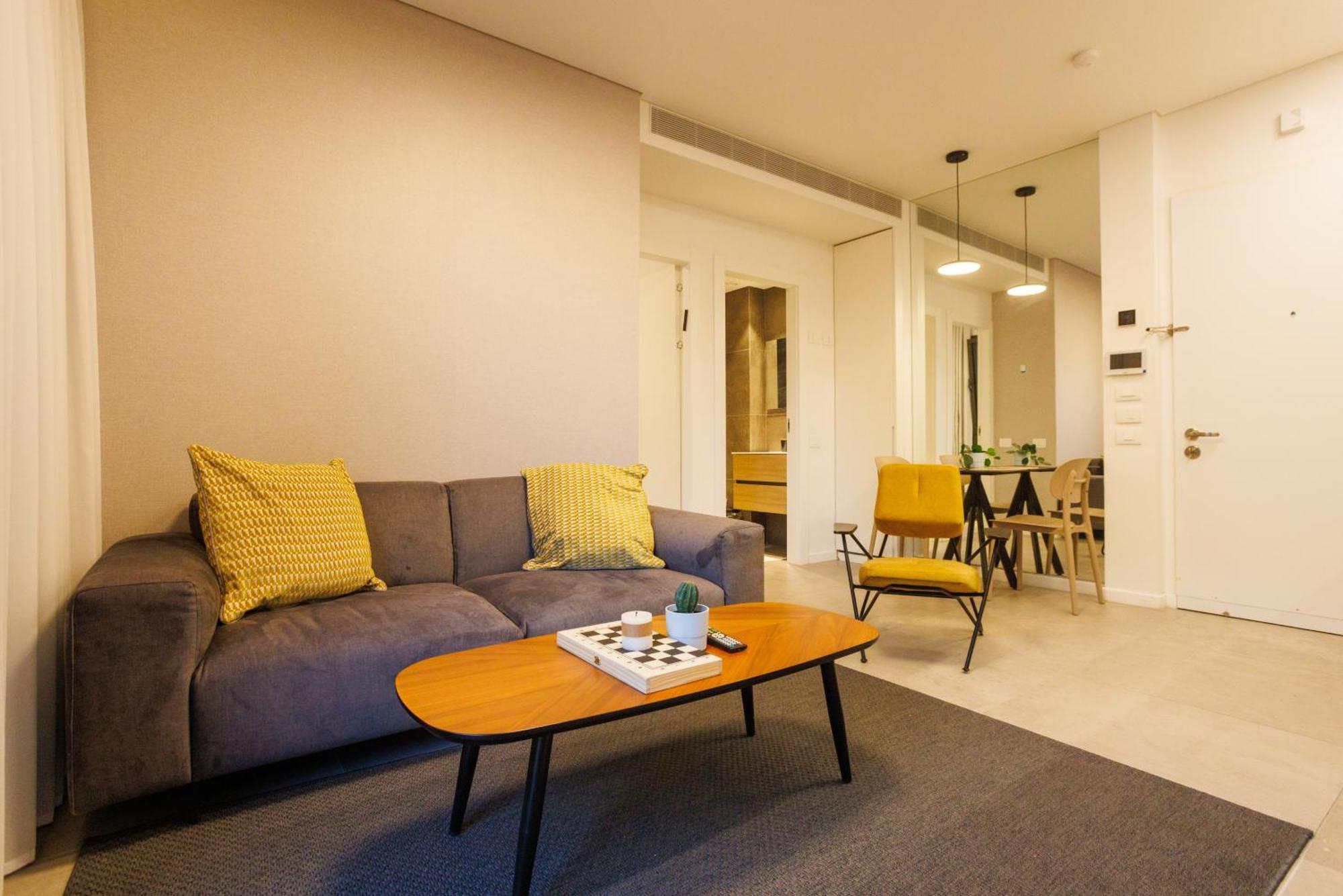 Herzl Luxury Hotel By Nimizz Tel Aviv Exterior photo