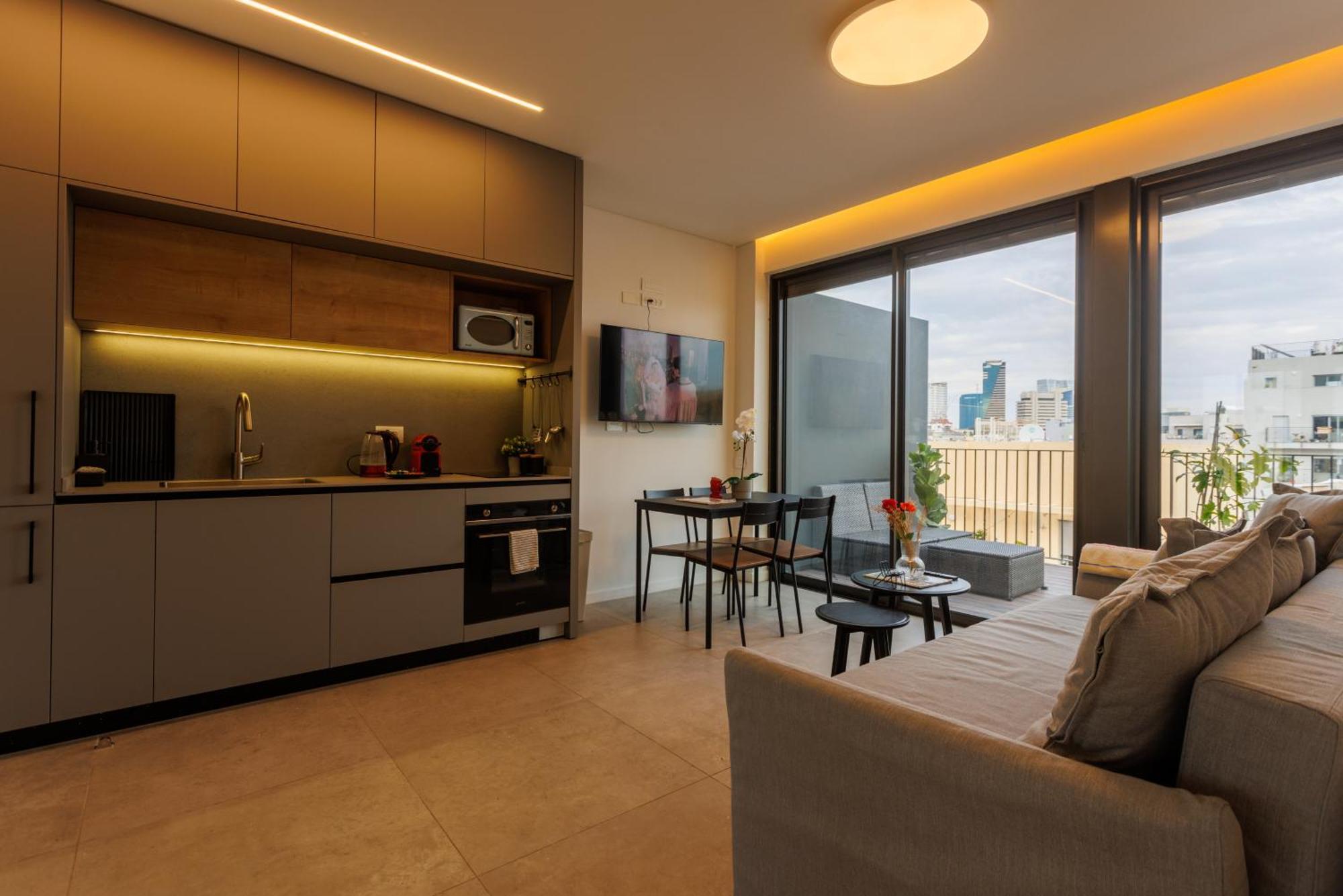 Herzl Luxury Hotel By Nimizz Tel Aviv Exterior photo