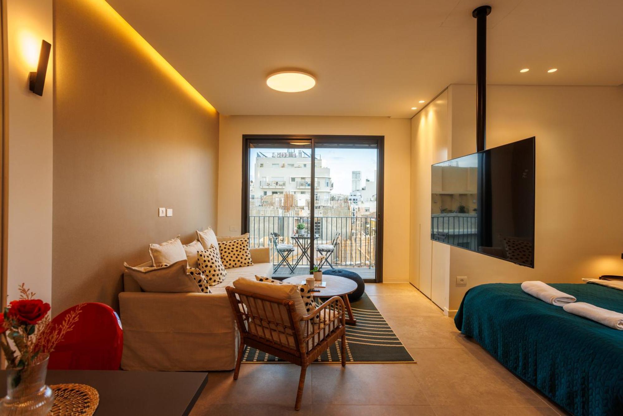 Herzl Luxury Hotel By Nimizz Tel Aviv Exterior photo